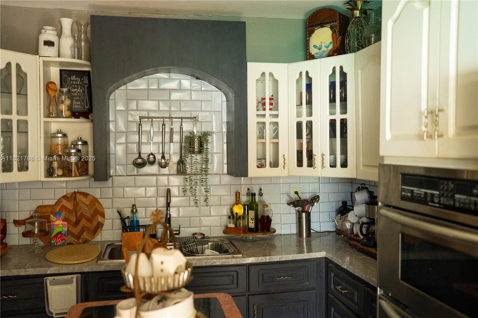 145 NW 31st St Miami, FL 33127