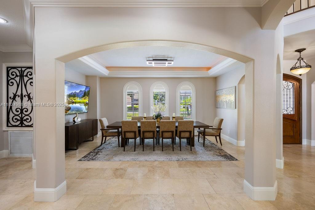 2211 Azalea Pl Winter Park, FL 32789