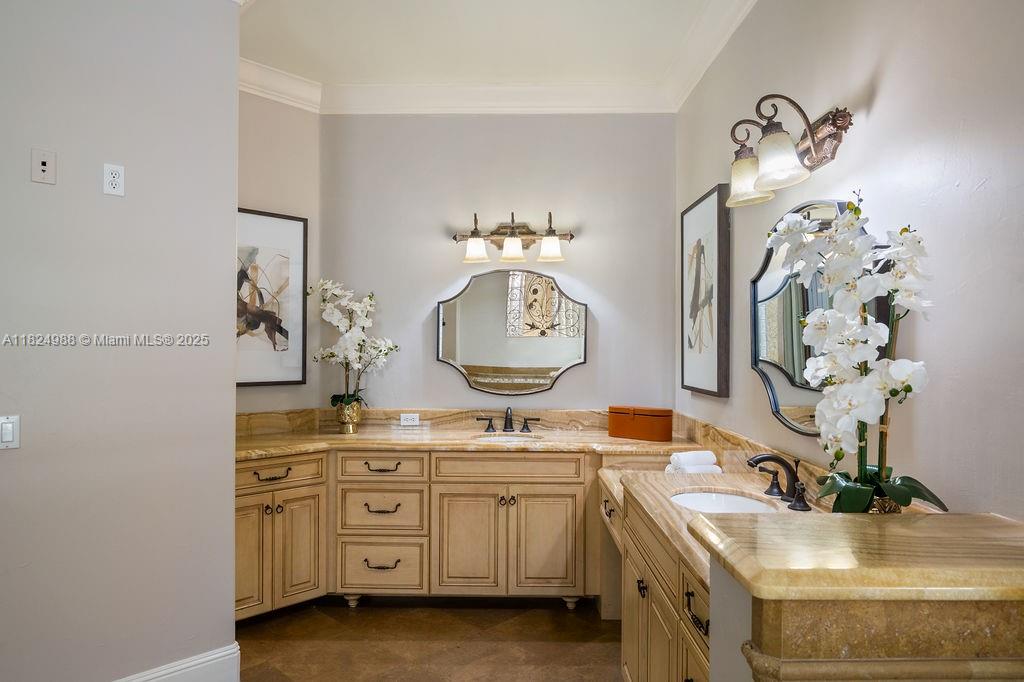 2211 Azalea Pl Winter Park, FL 32789