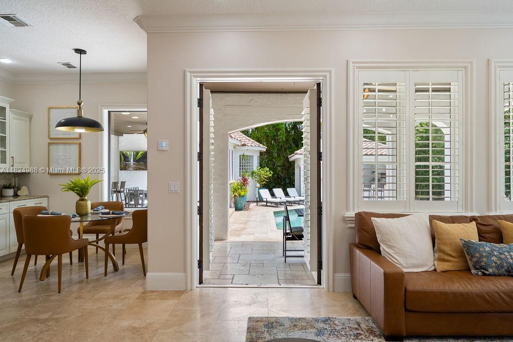 2211 Azalea Pl Winter Park, FL 32789