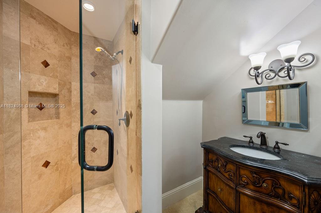 2211 Azalea Pl Winter Park, FL 32789