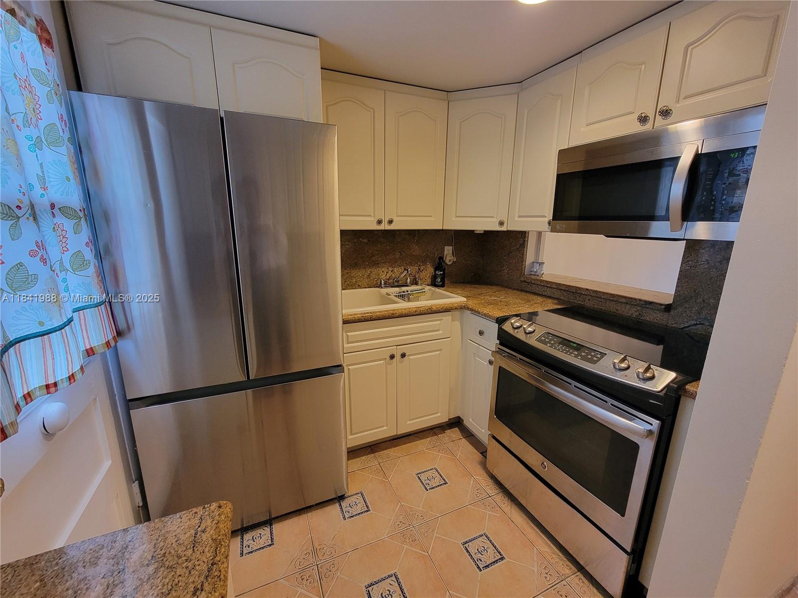 2903 Point East Dr #K-210