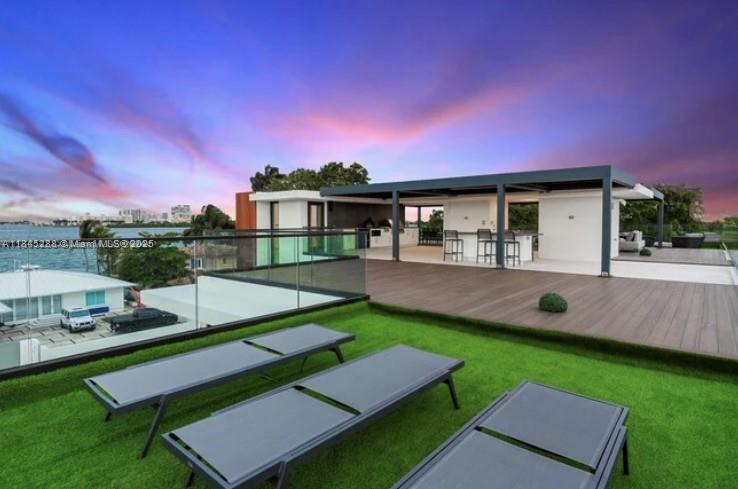 1248 NE 89th St Miami, FL 33138