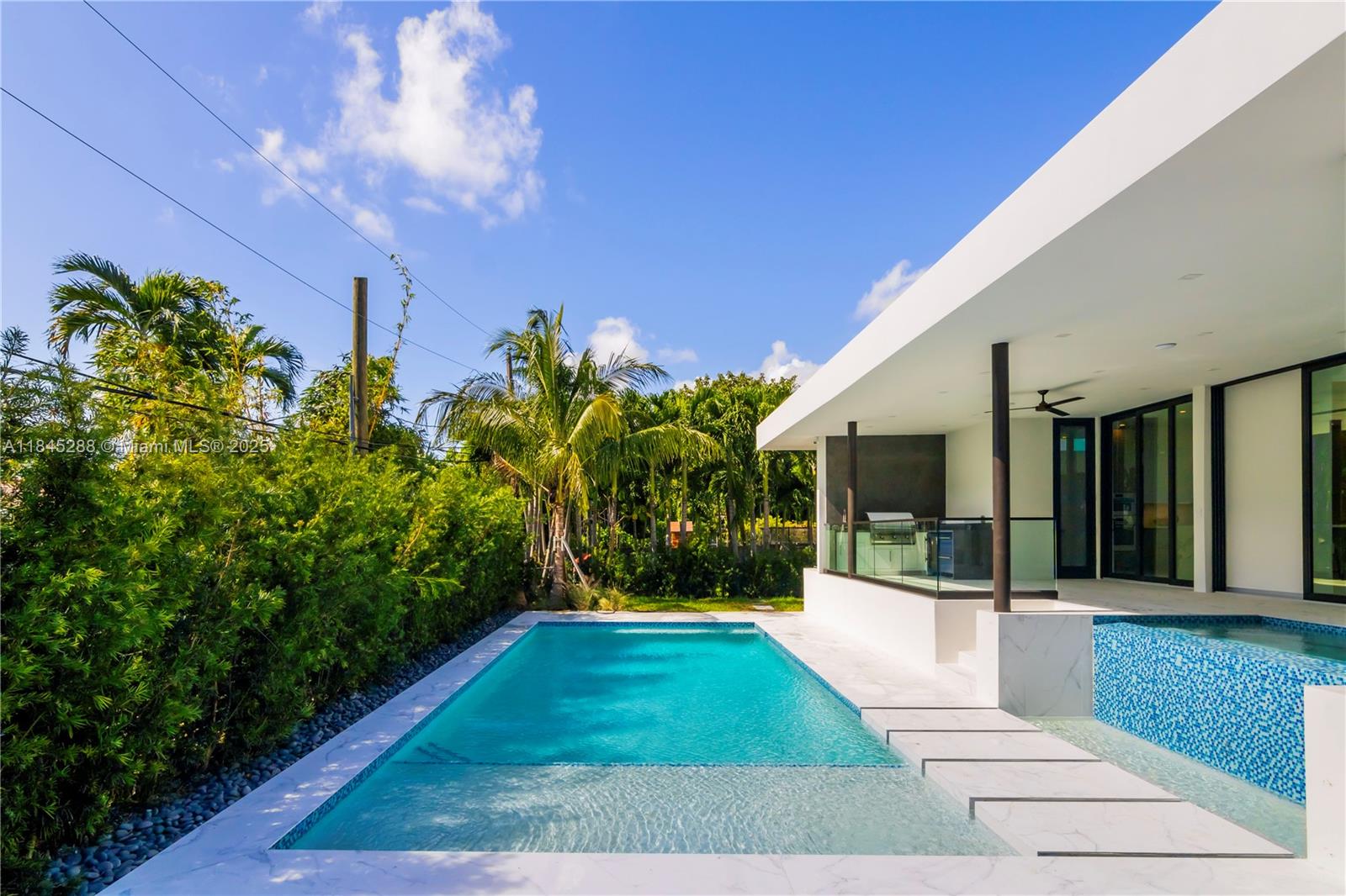 1248 NE 89th St Miami, FL 33138