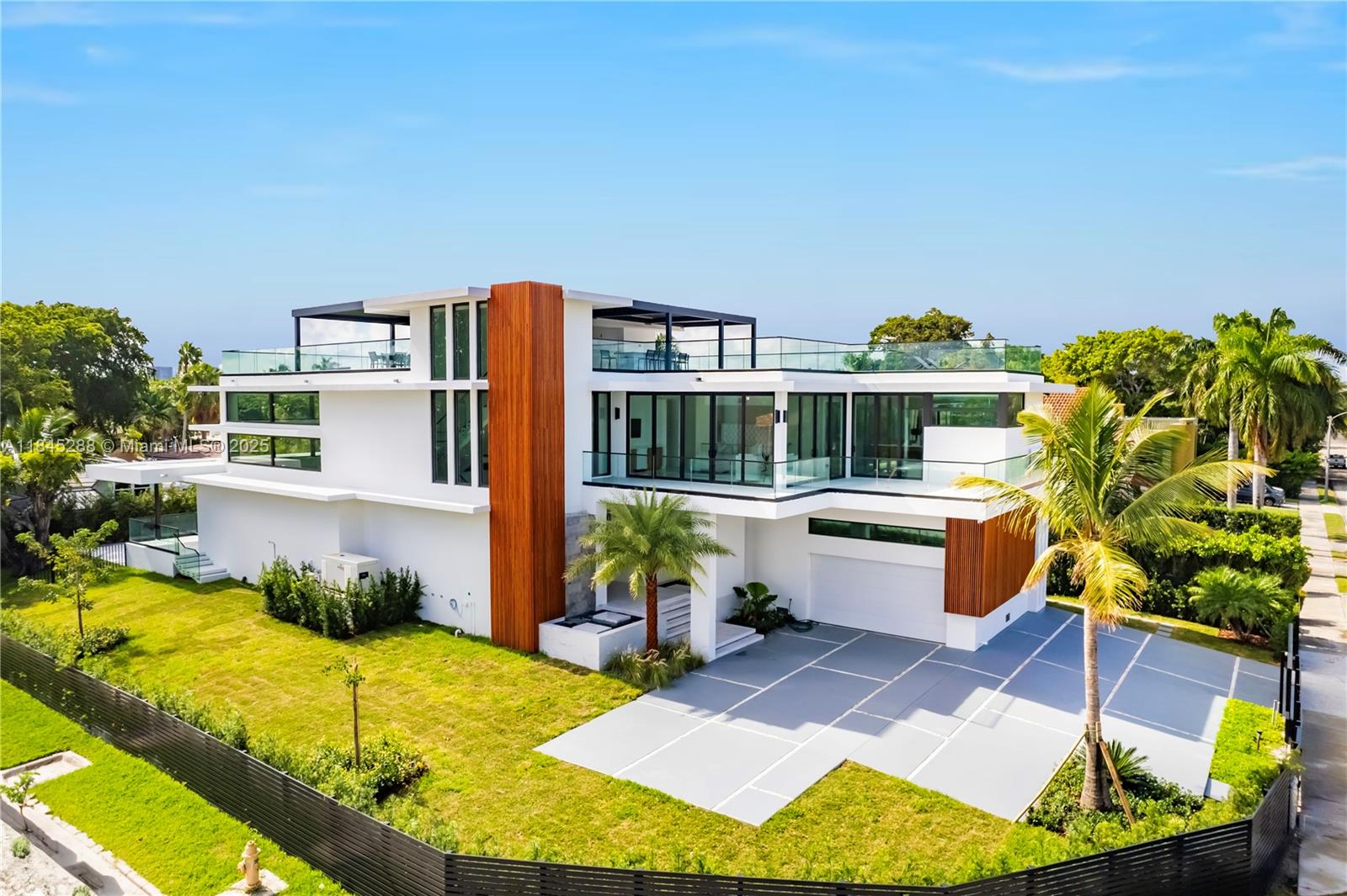 1248 NE 89th St Miami, FL 33138