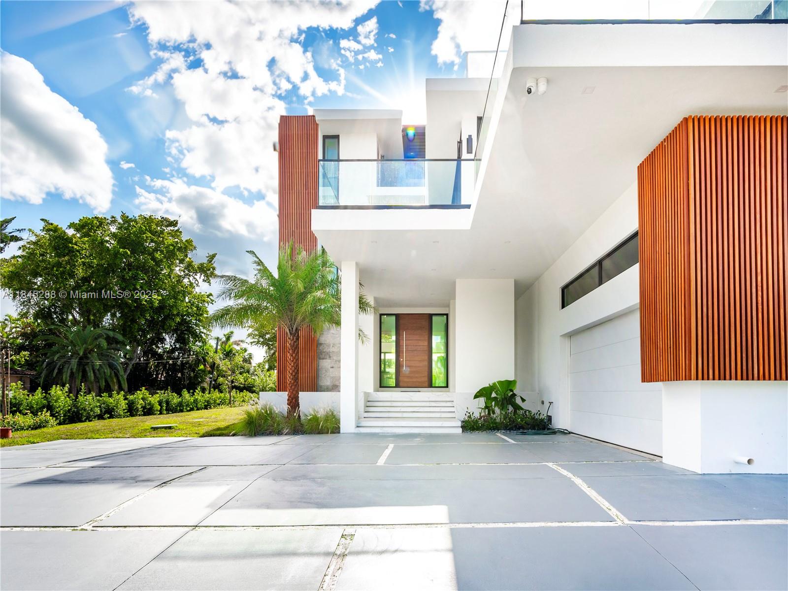 1248 NE 89th St Miami, FL 33138