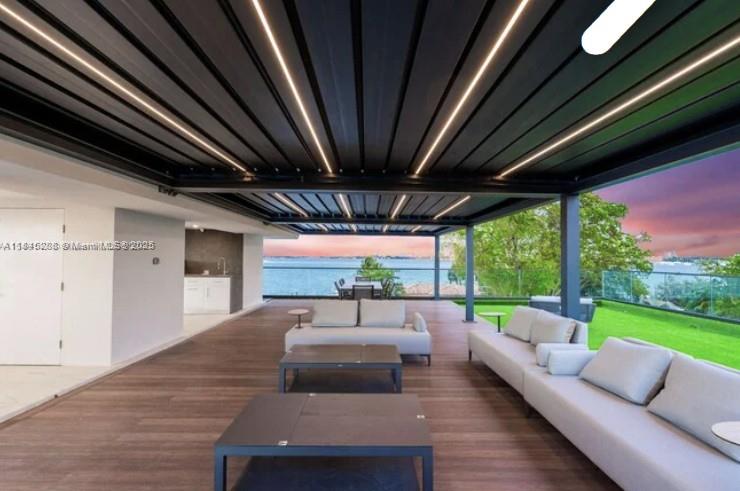 1248 NE 89th St Miami, FL 33138