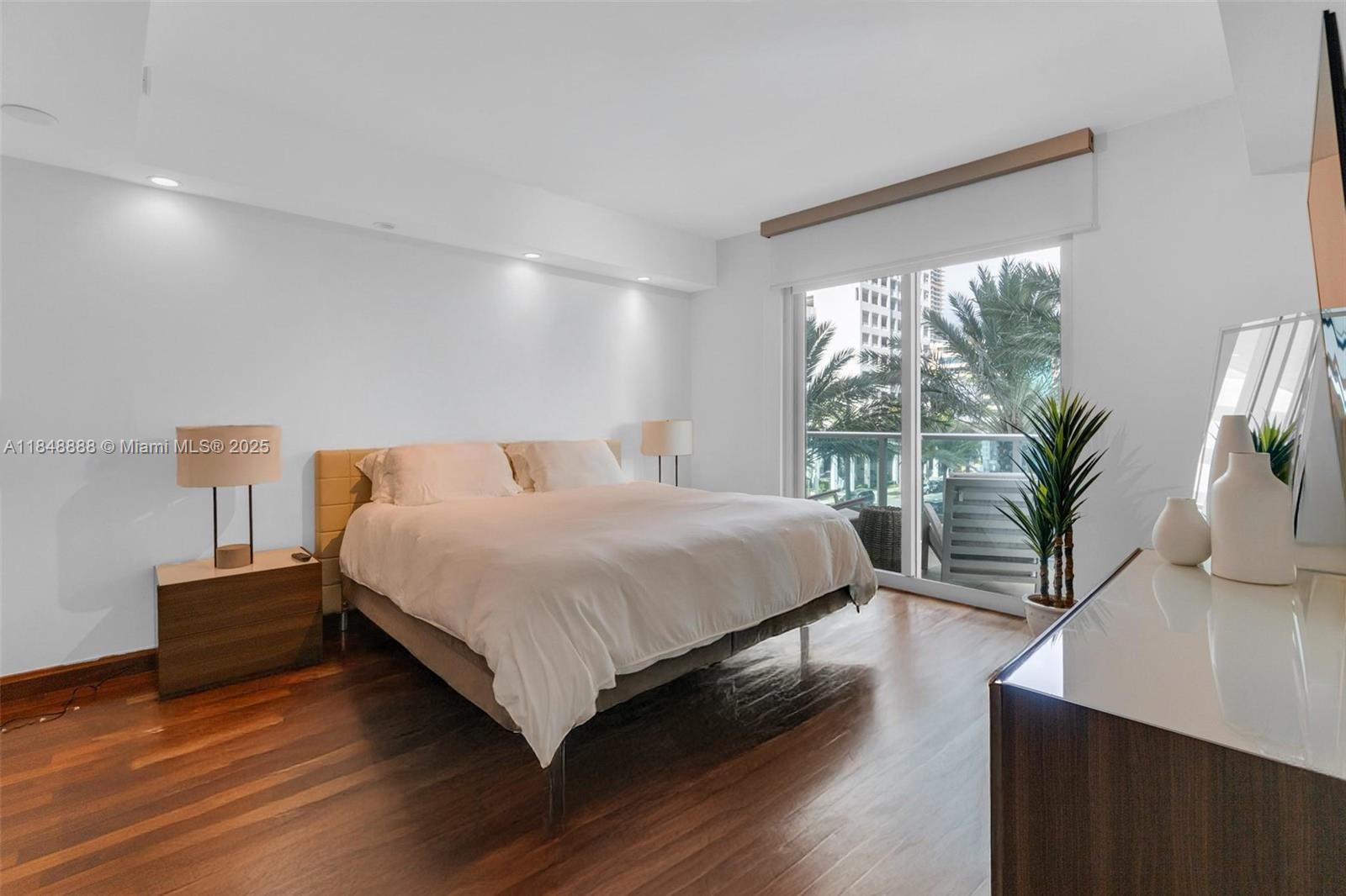 image Jade Residences10