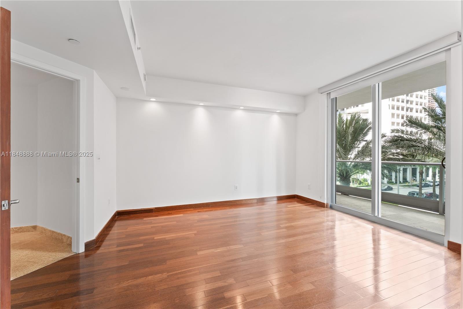 image Jade Residences17