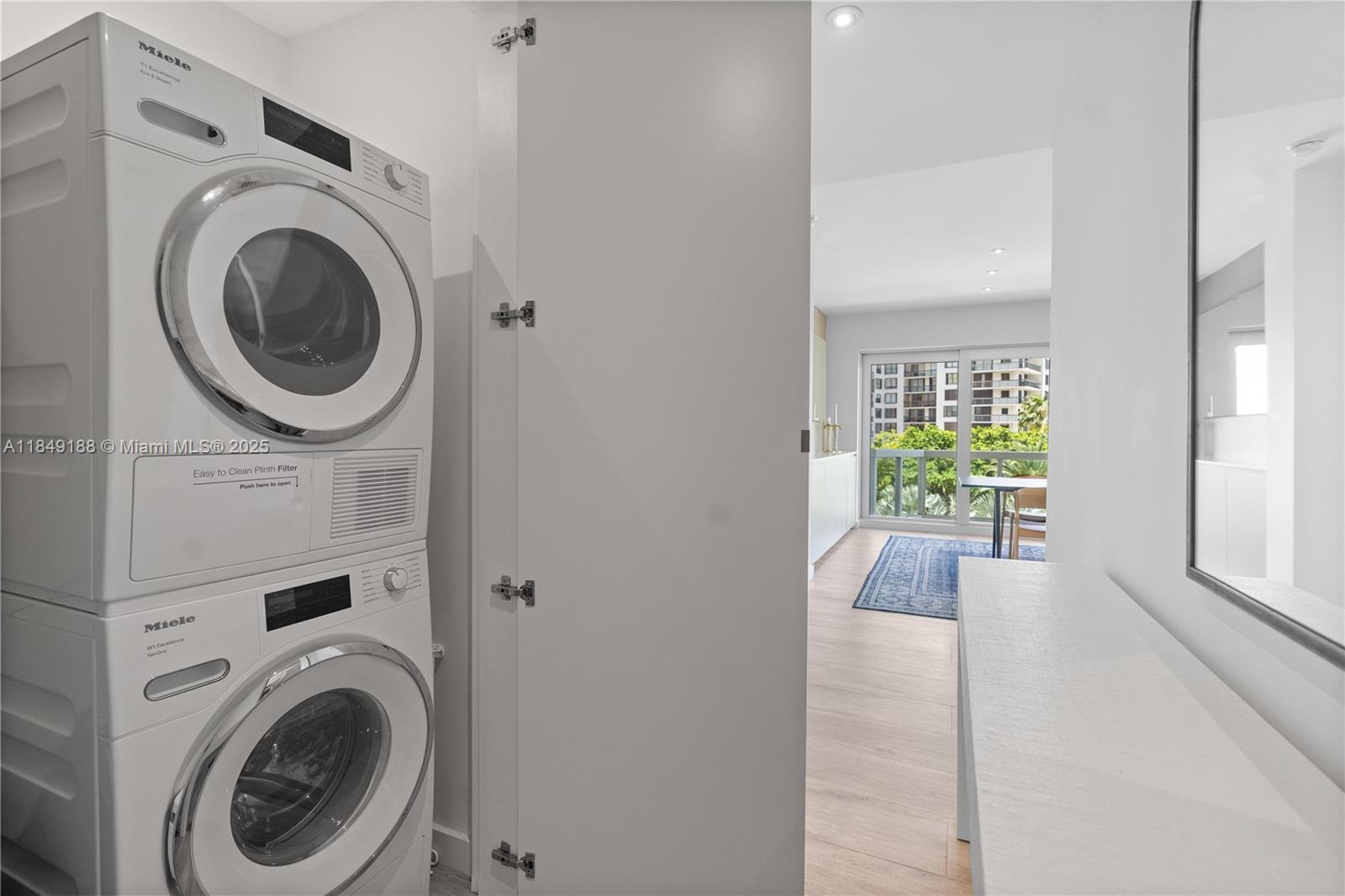 image Brickell Townhouse35