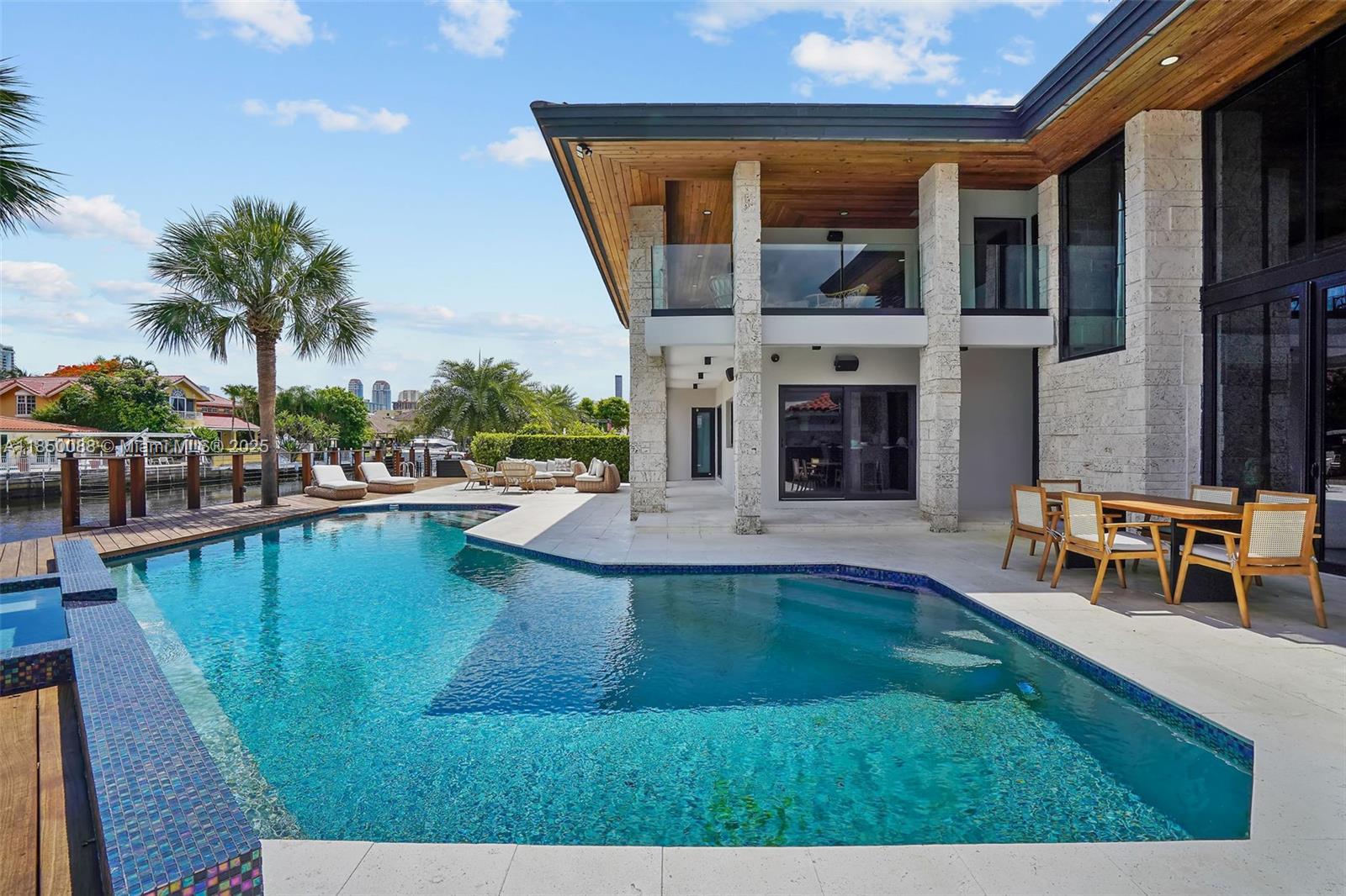 3343 NE 166th St North Miami Beach, FL 33160