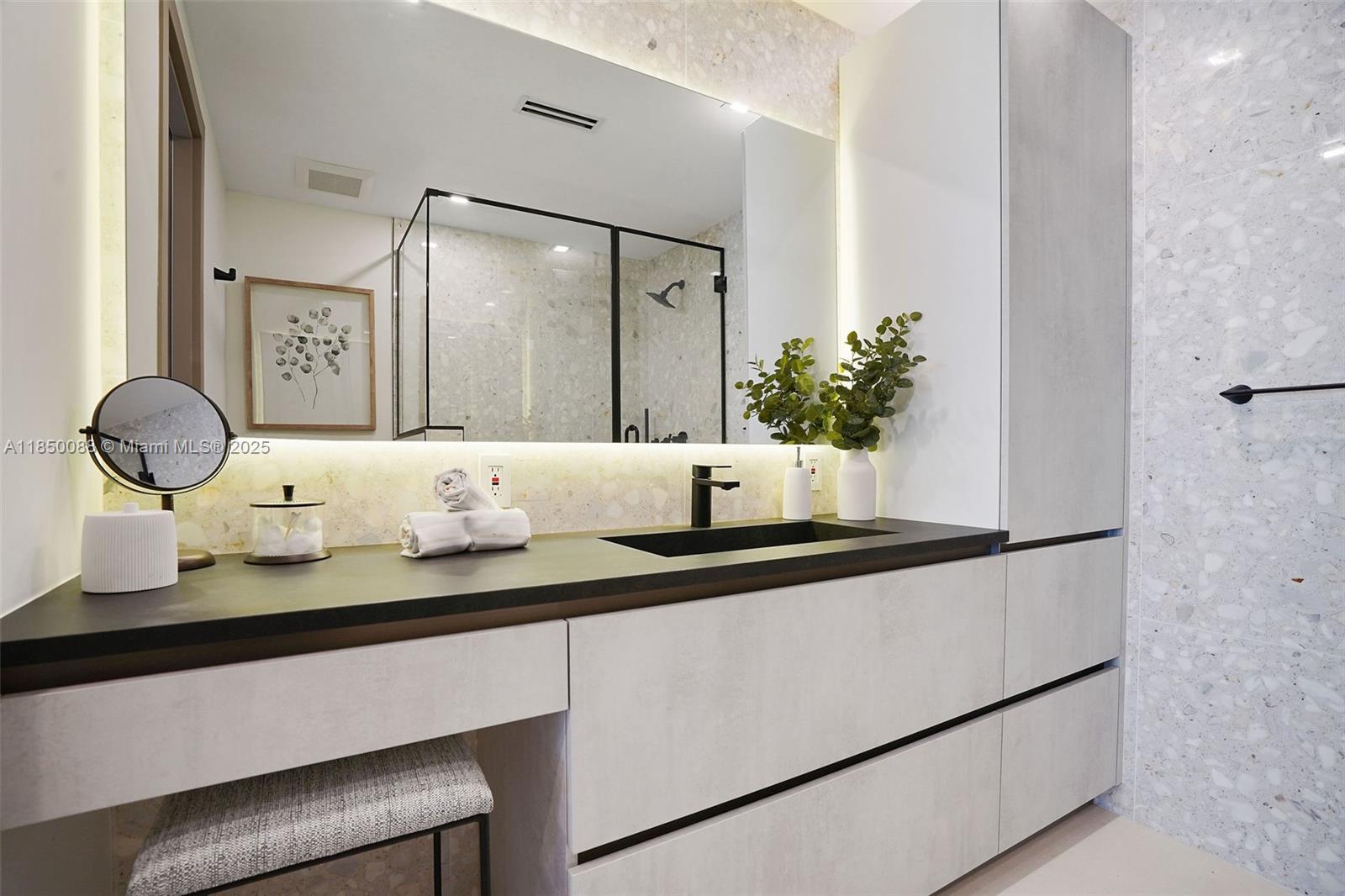 3343 NE 166th St North Miami Beach, FL 33160