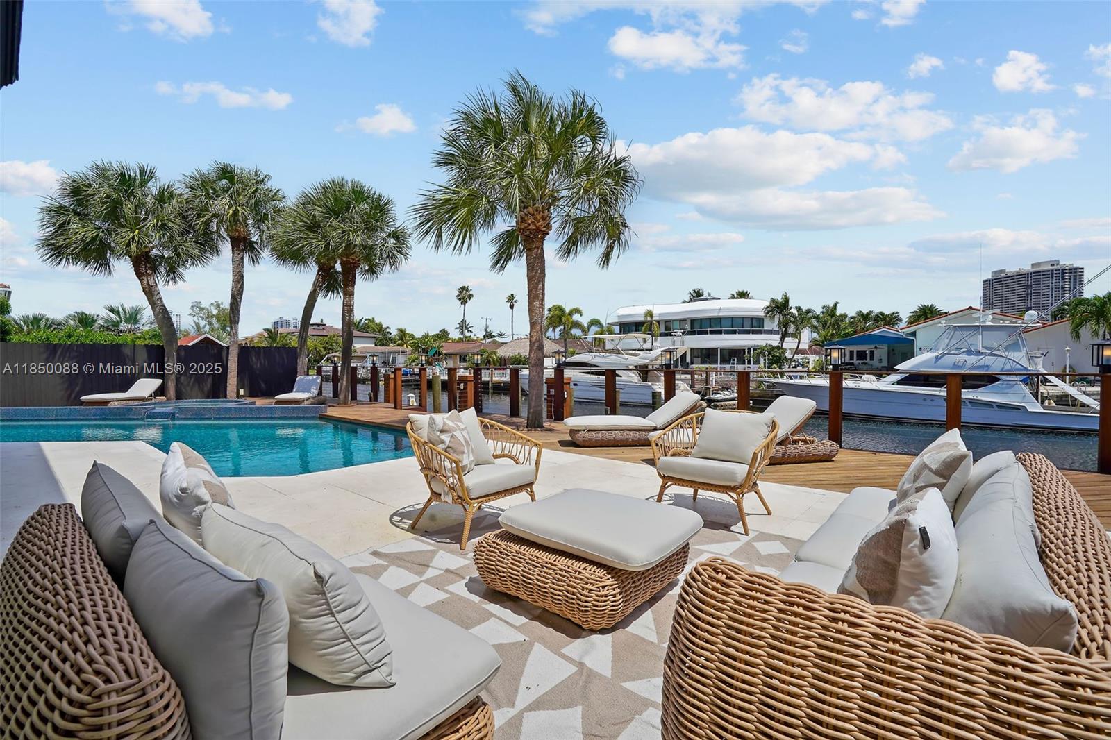 3343 NE 166th St North Miami Beach, FL 33160