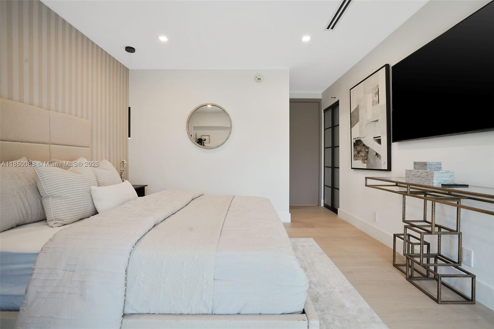 3343 NE 166th St North Miami Beach, FL 33160