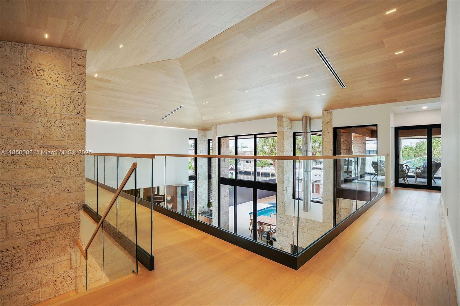 3343 NE 166th St North Miami Beach, FL 33160