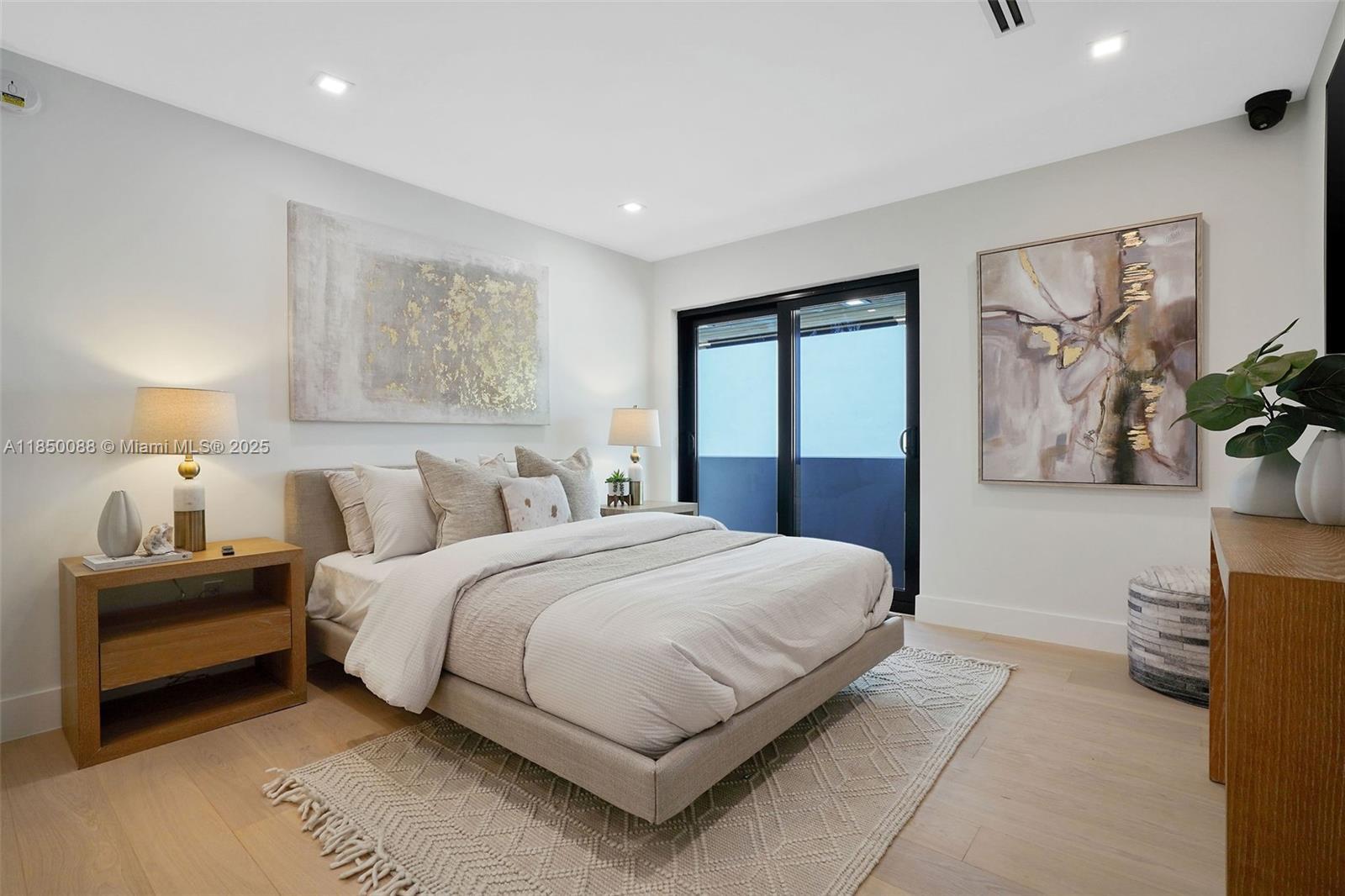 3343 NE 166th St North Miami Beach, FL 33160