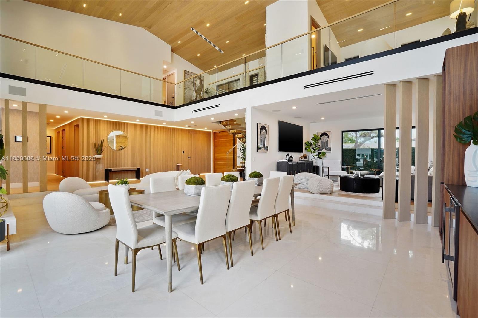 3343 NE 166th St North Miami Beach, FL 33160