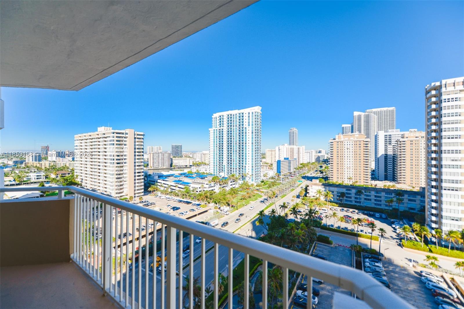 1980 S Ocean Dr #14M