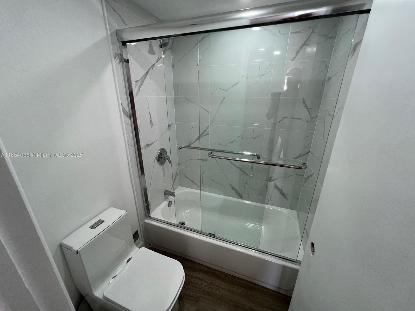 image Arlen House West31