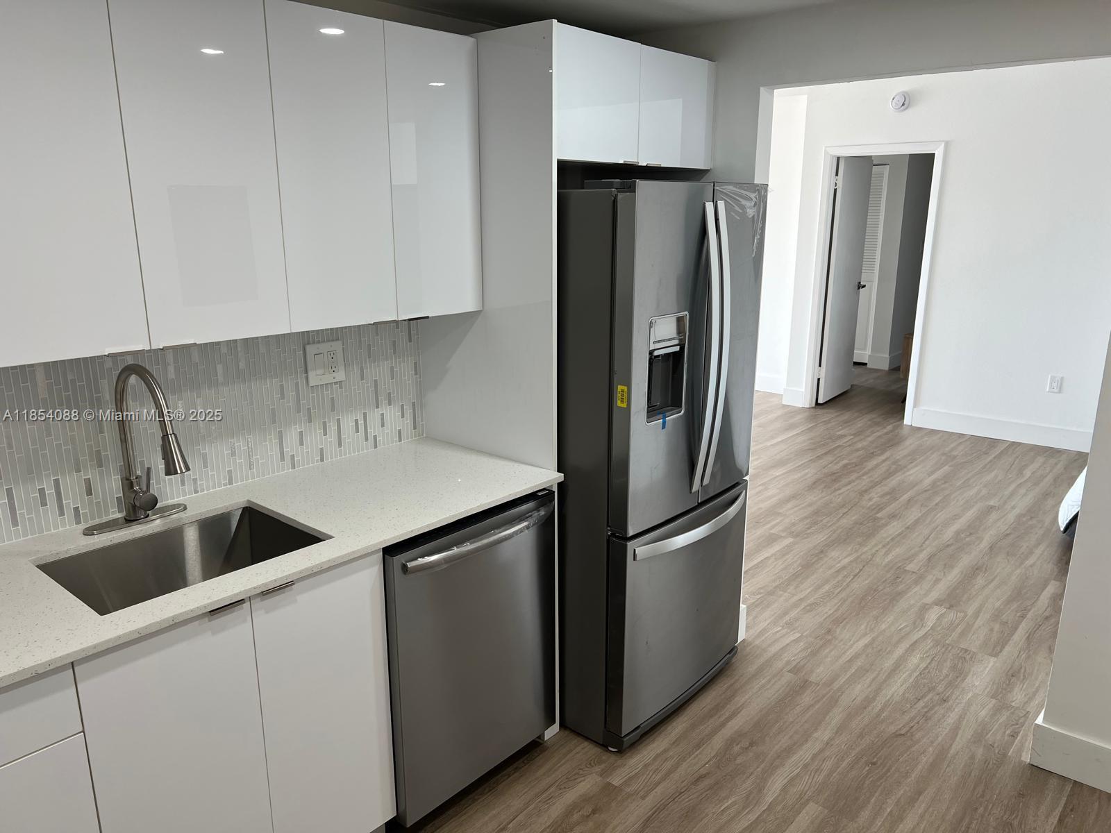 image Arlen House West5