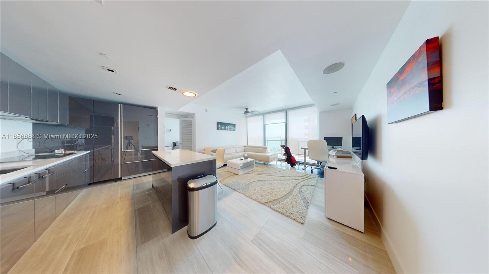 1451 Brickell Ave #1502