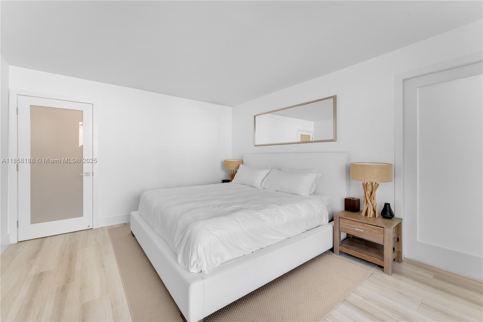 2401 Collins Ave #1510/1511 Miami Beach, FL 33140