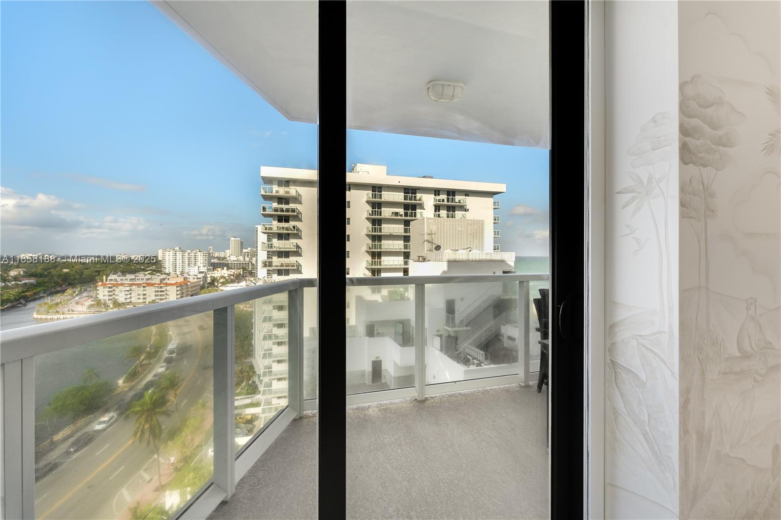 2401 Collins Ave #1510/1511 Miami Beach, FL 33140