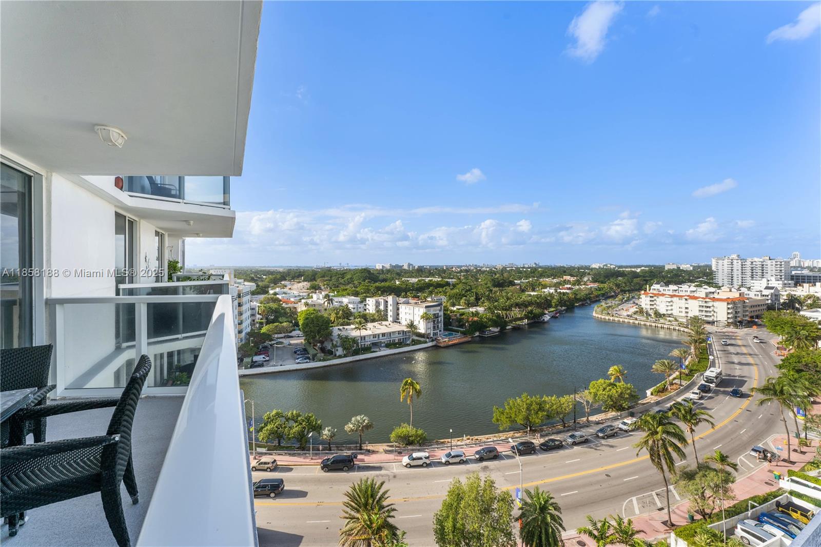 2401 Collins Ave #1510/1511 Miami Beach, FL 33140