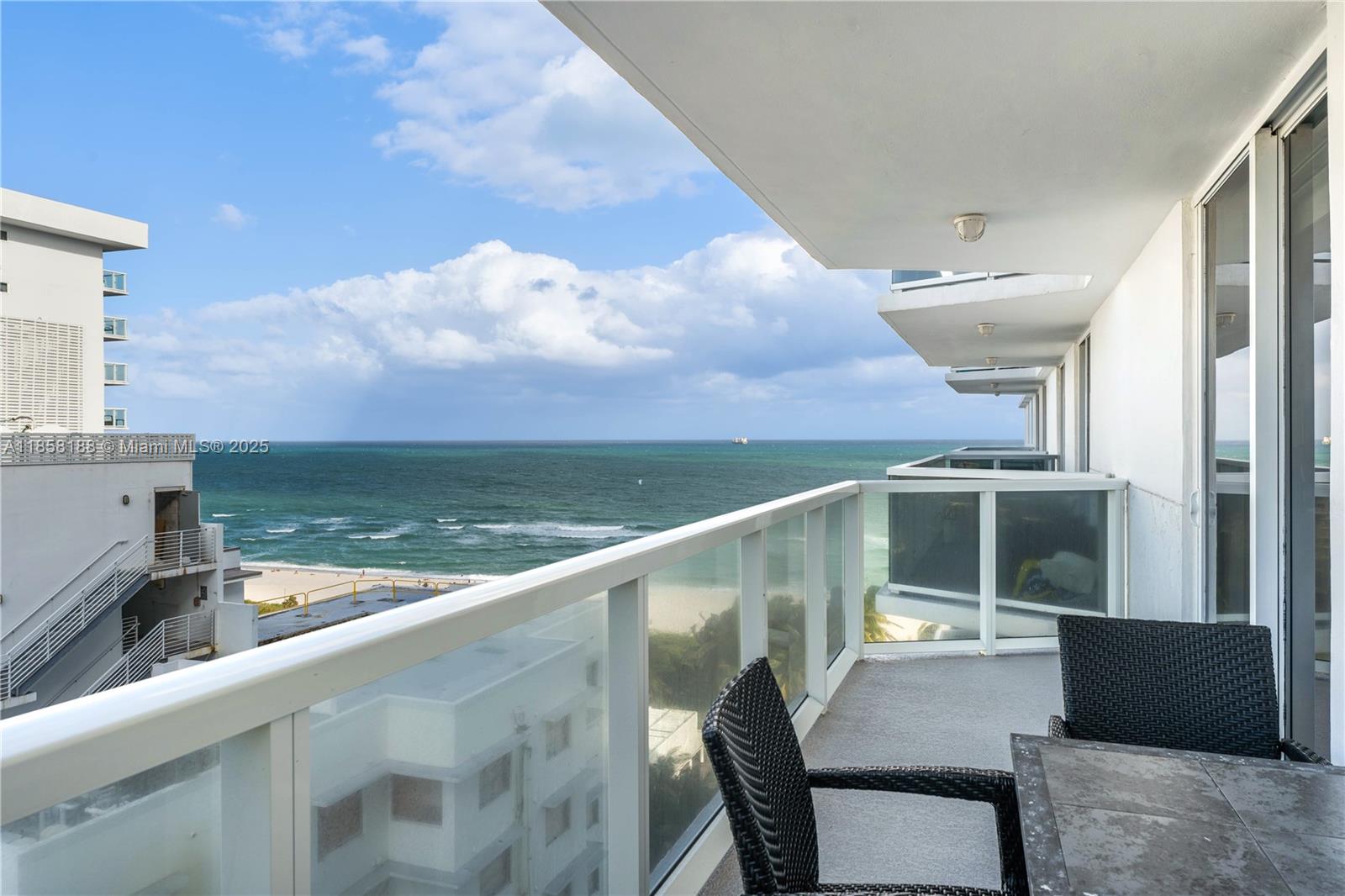 2401 Collins Ave #1510/1511 Miami Beach, FL 33140