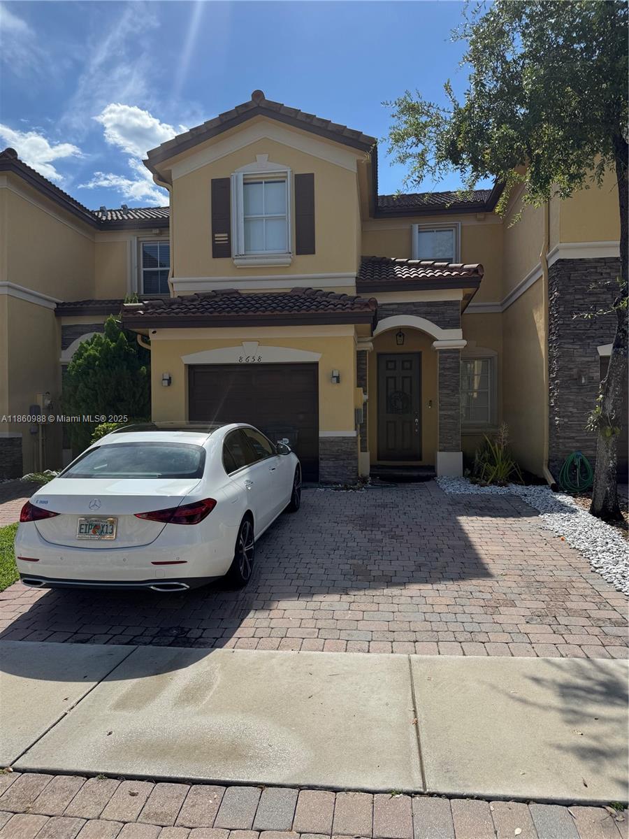 8658 NW 113th Ct