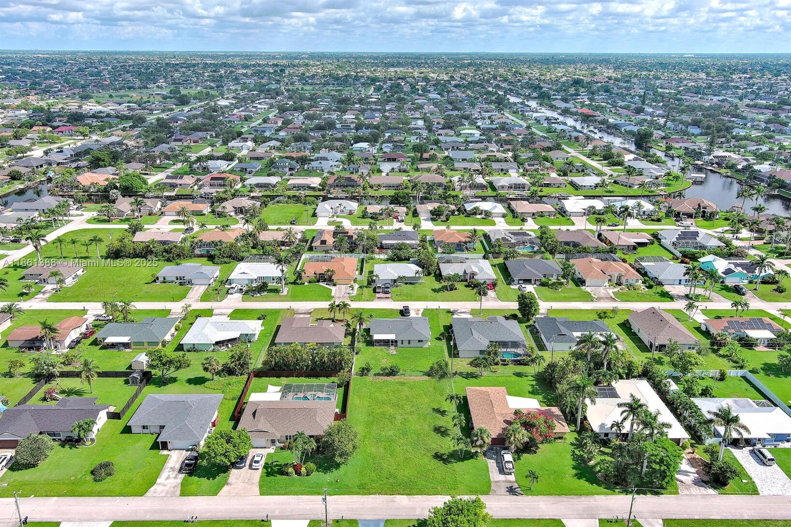 225 SW 46th Ter Cape Coral, FL 33914