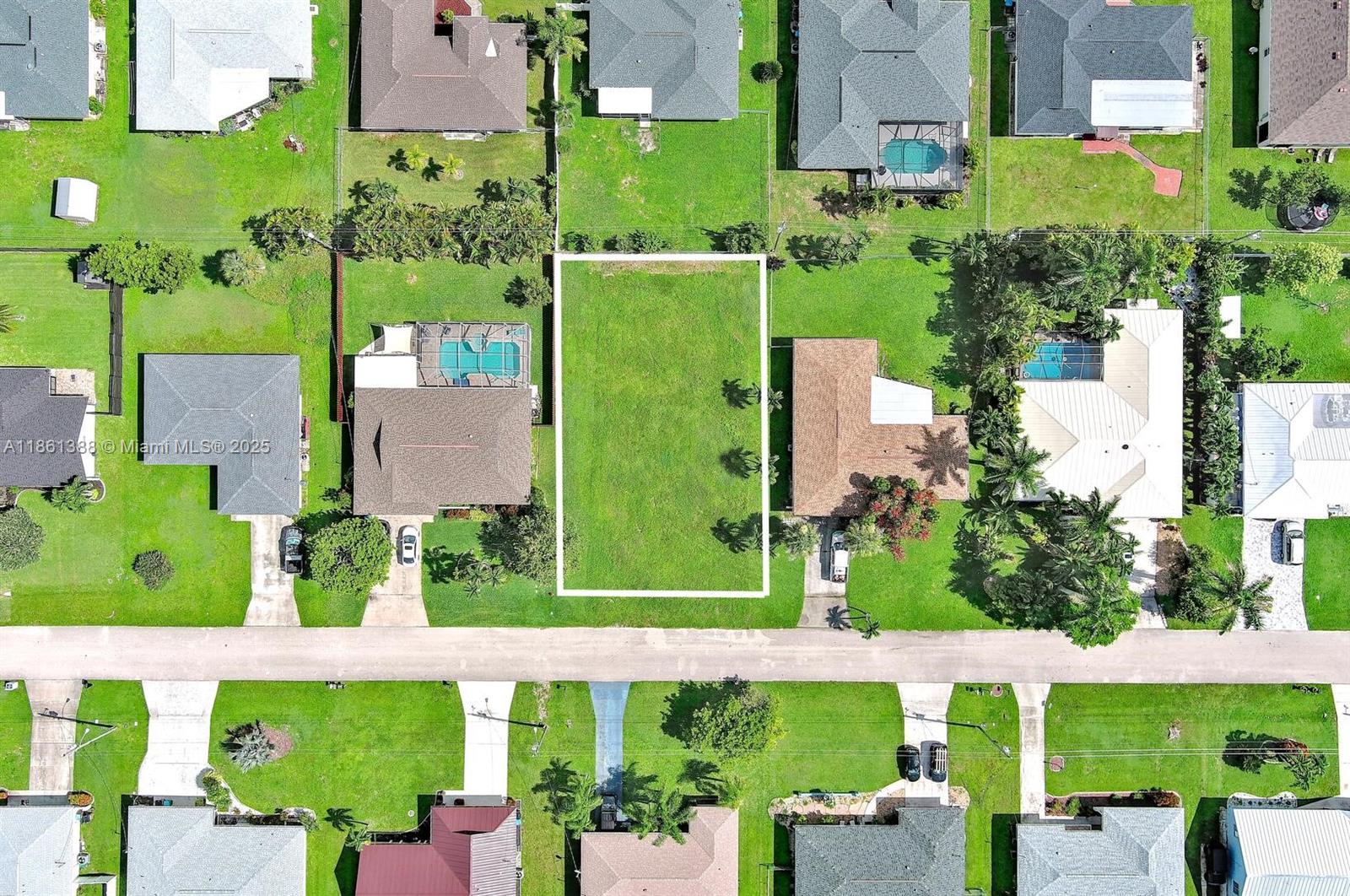 225 SW 46th Ter Cape Coral, FL 33914