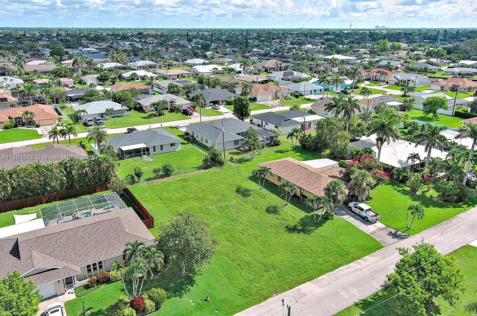 225 SW 46th Ter Cape Coral, FL 33914