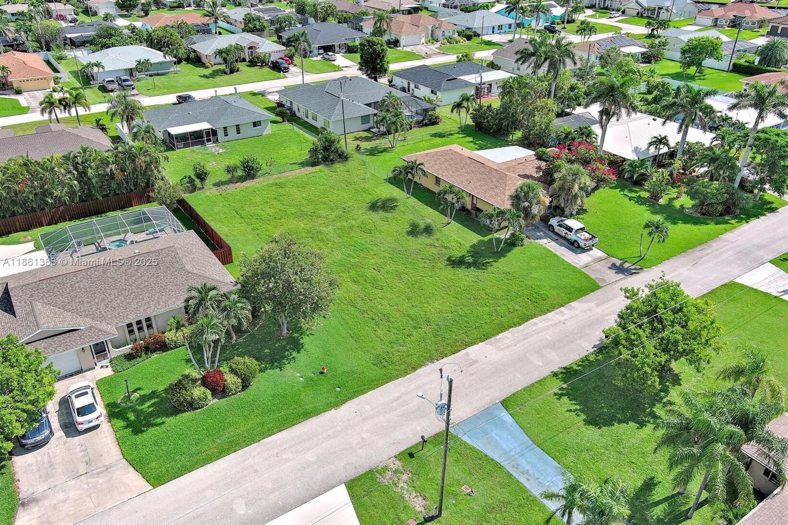 225 SW 46th Ter Cape Coral, FL 33914