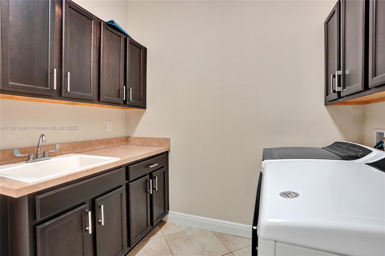 2954 Bellarosa Cir,Royal Palm Beach, FL 33411