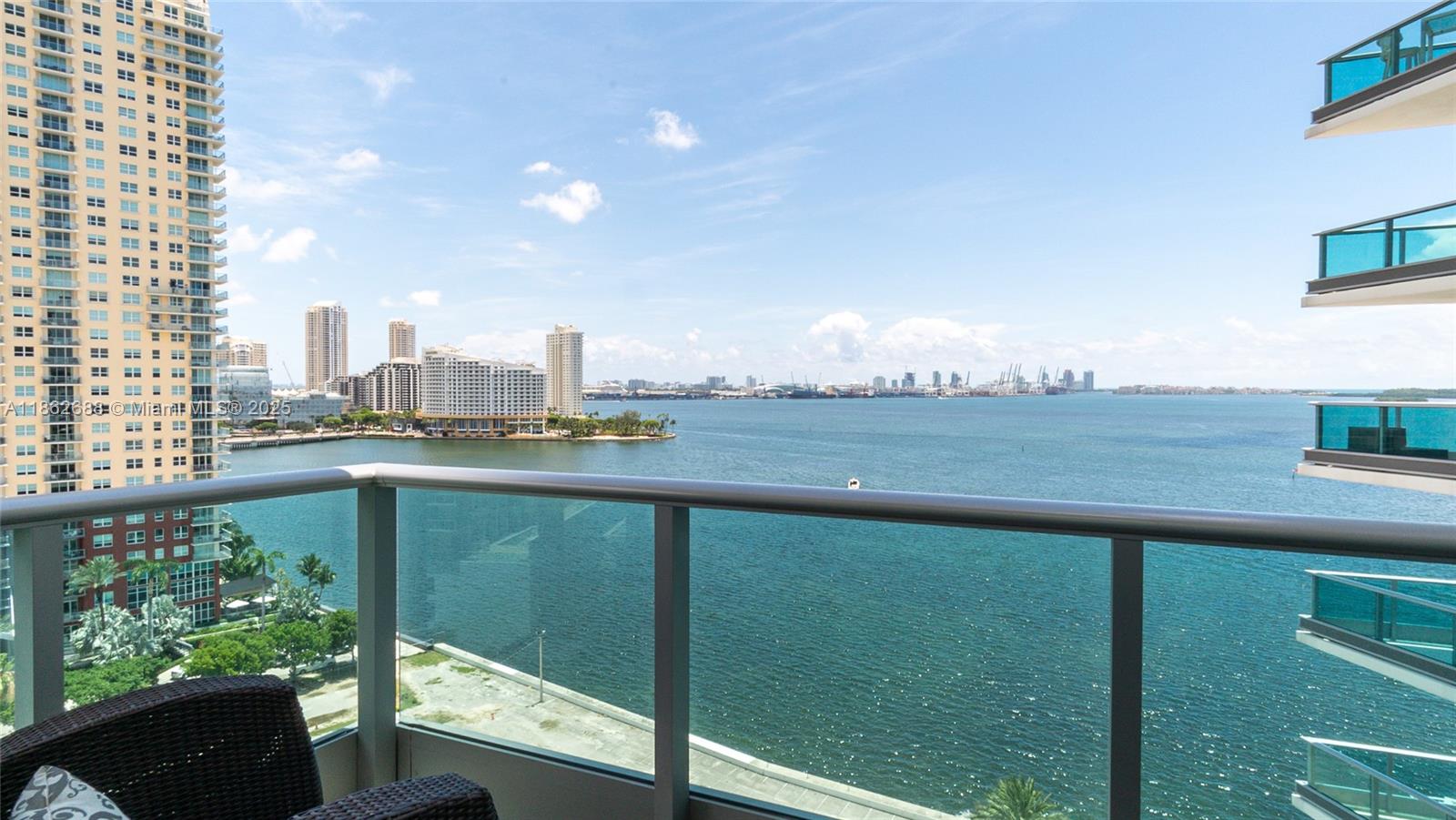image Jade Residences27