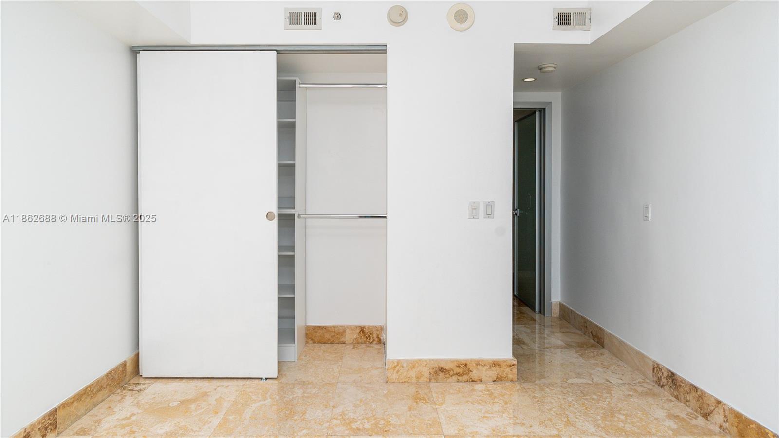 image Jade Residences33