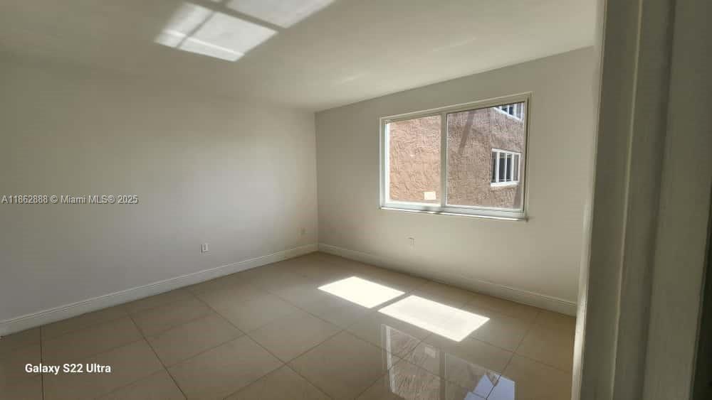 6950 Miami Gdns Dr #2-408 Hialeah, FL 33015