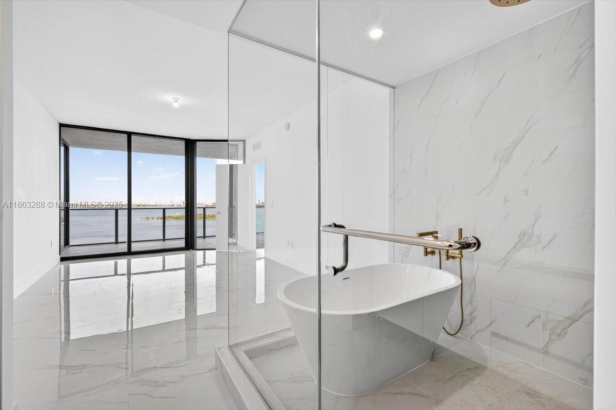 image Aria Reserve Miami South10
