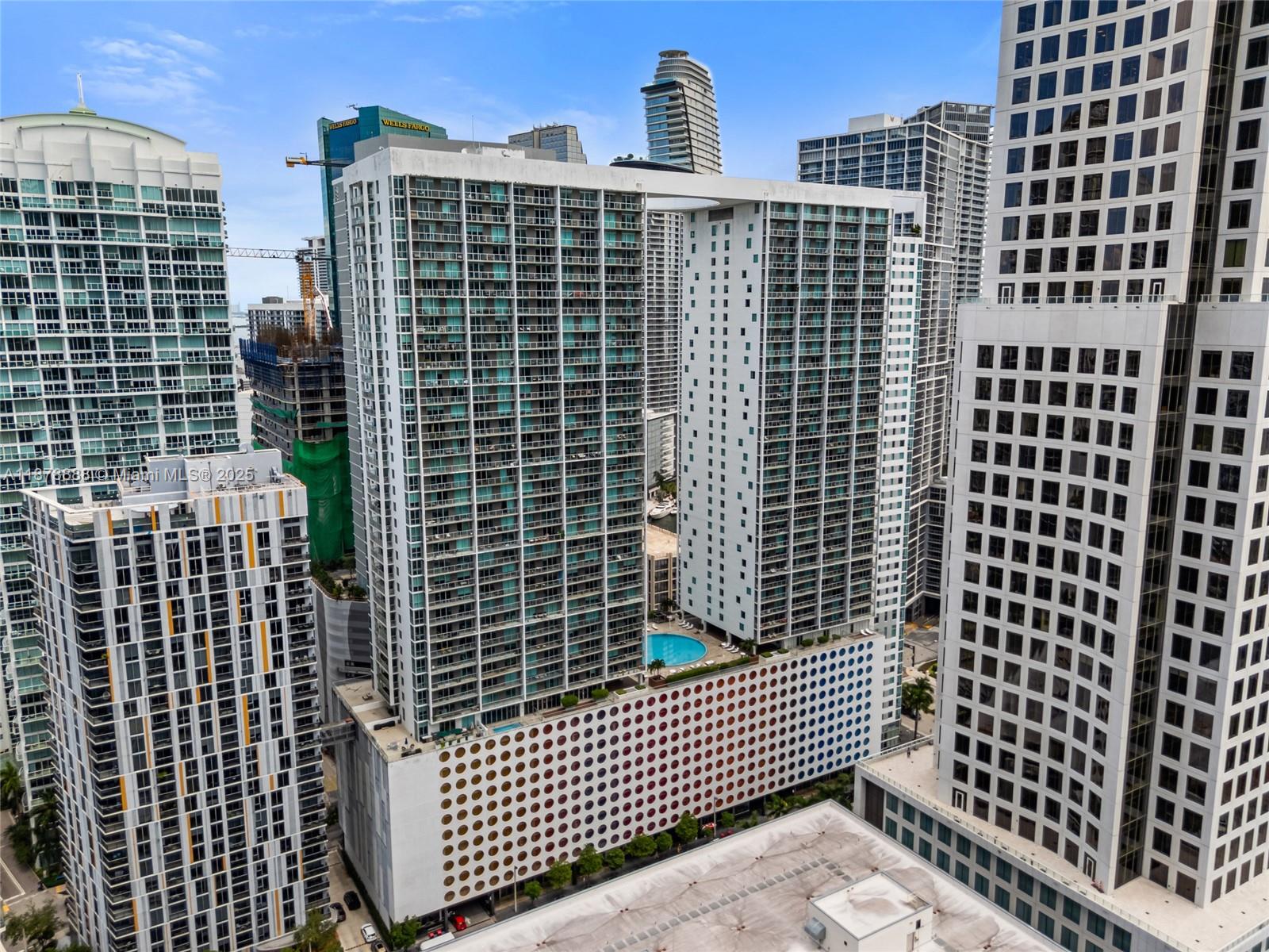55 SE 6th St #1908