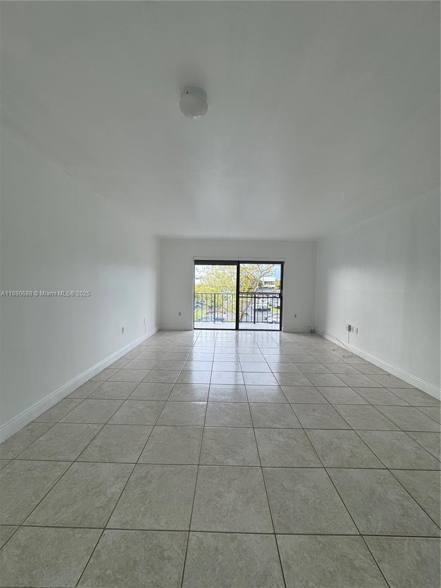 10431 N Kendall Dr #D312