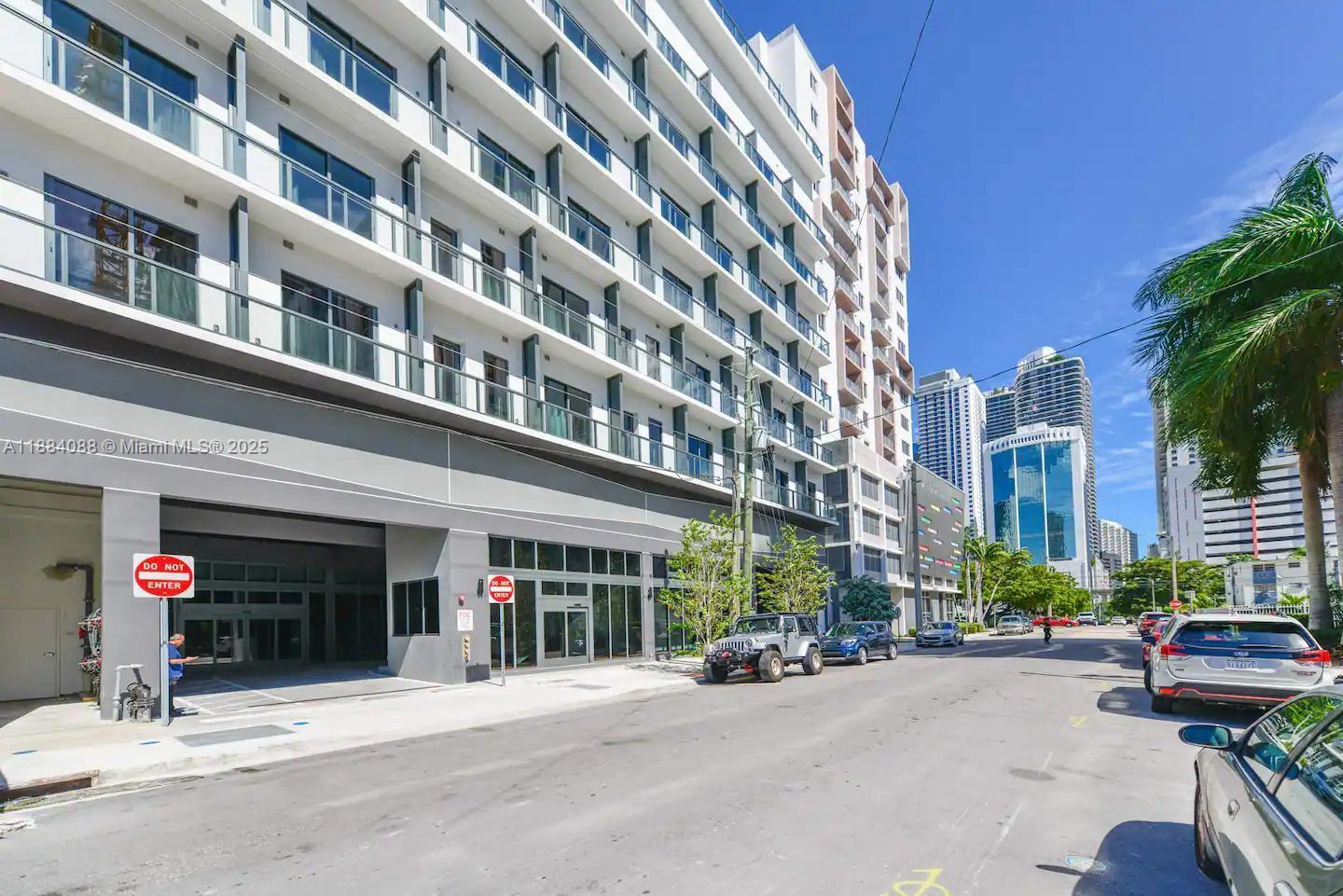 image Smart Brickell22