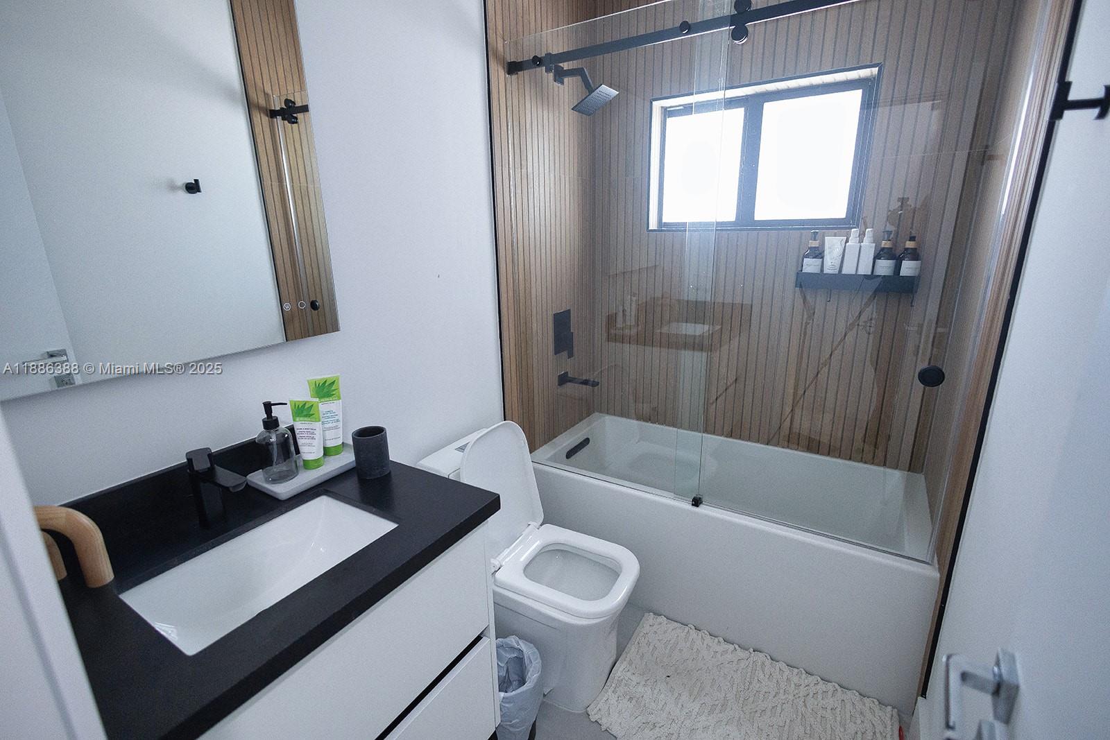 10506 SW 89th Pl Miami, FL 33176