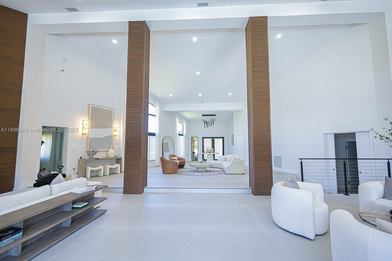 10506 SW 89th Pl Miami, FL 33176