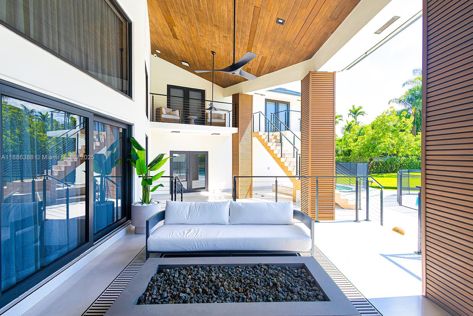 10506 SW 89th Pl Miami, FL 33176