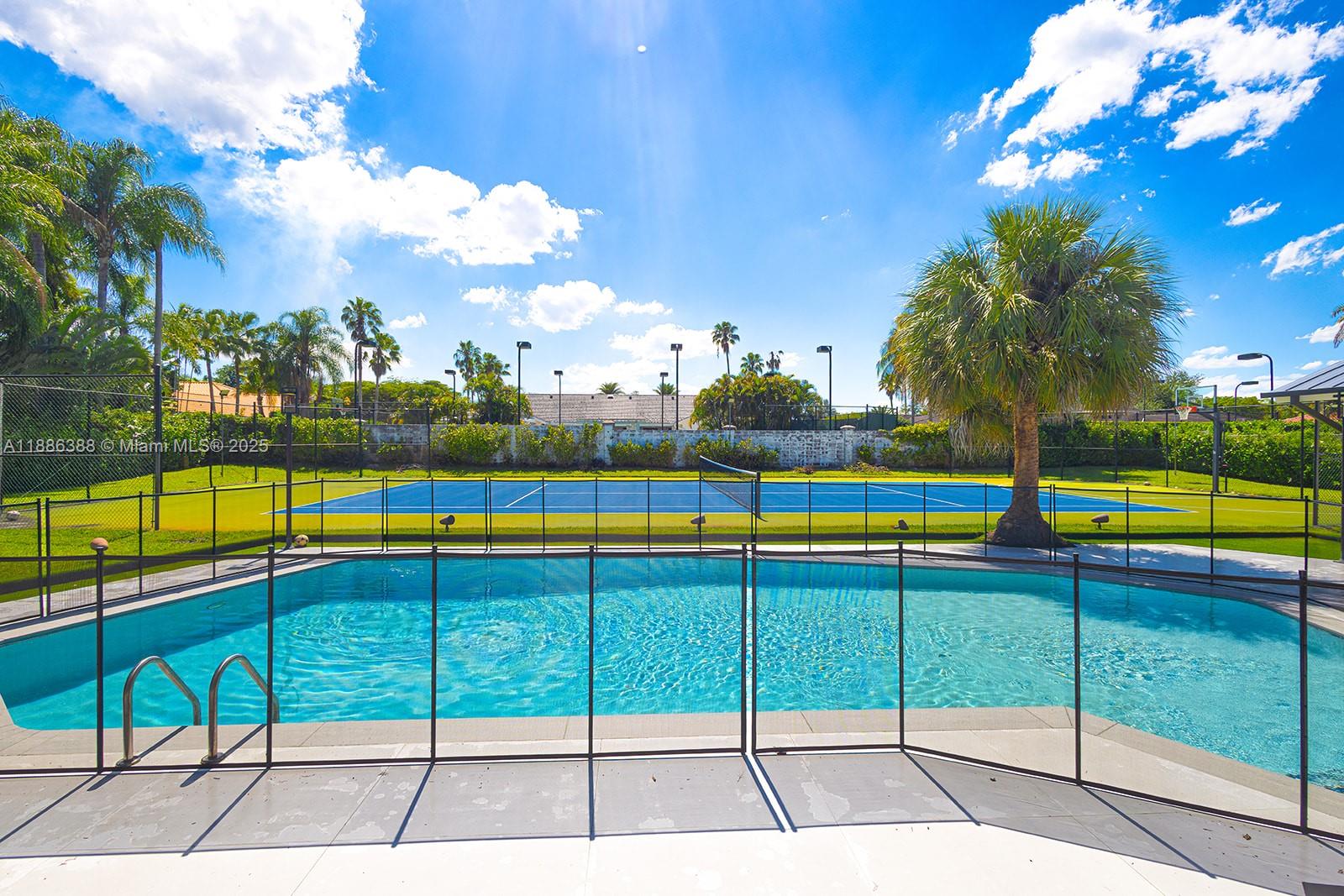 10506 SW 89th Pl Miami, FL 33176