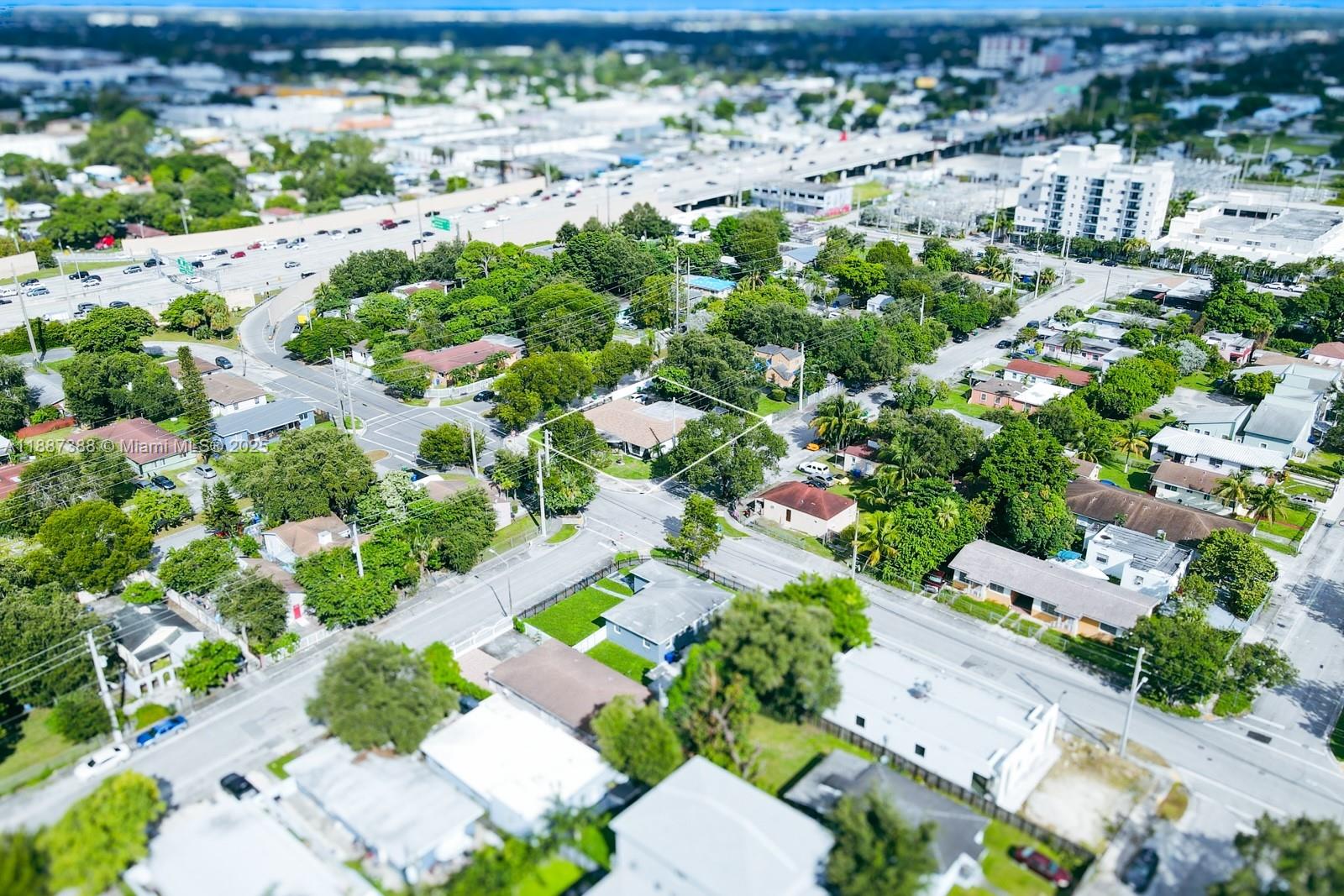 469 NW 69th St Miami, FL 33150