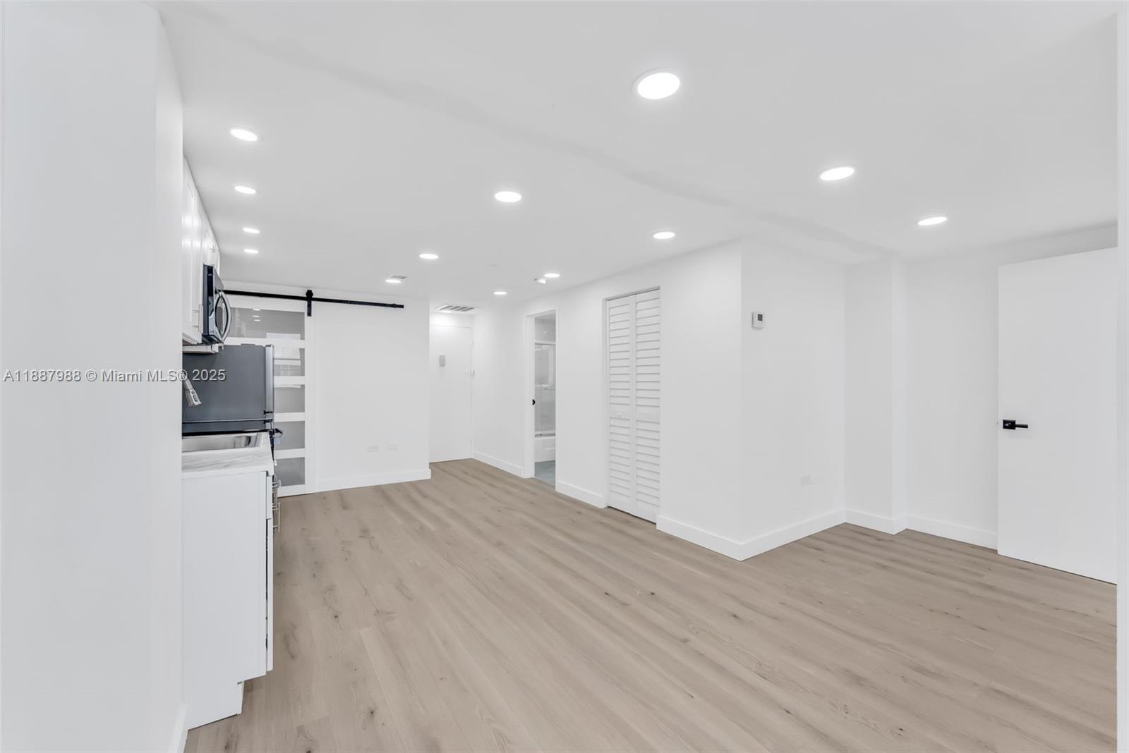 801 Brickell Bay Dr #2066