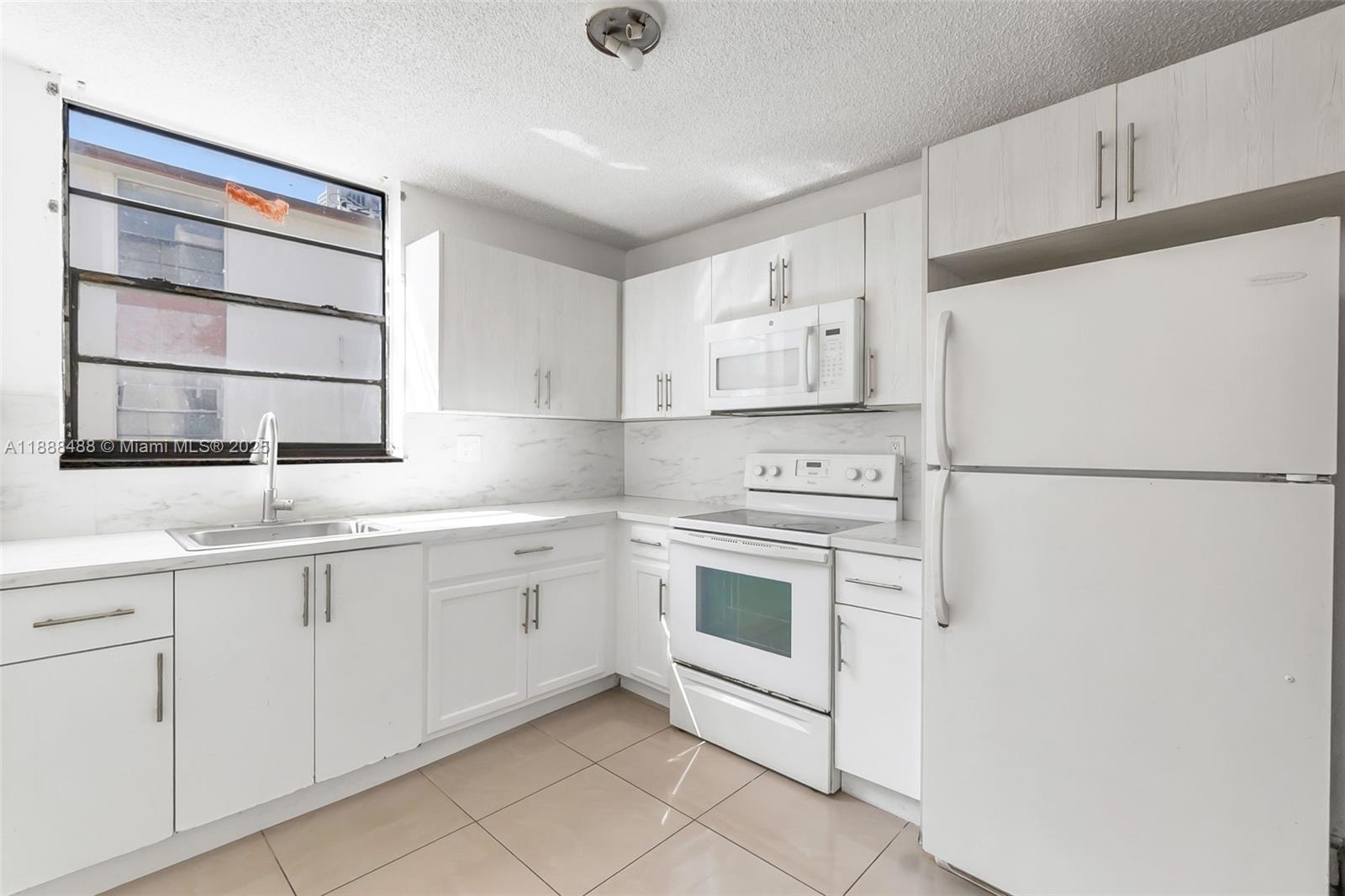 1798 NW 55th Ave #202