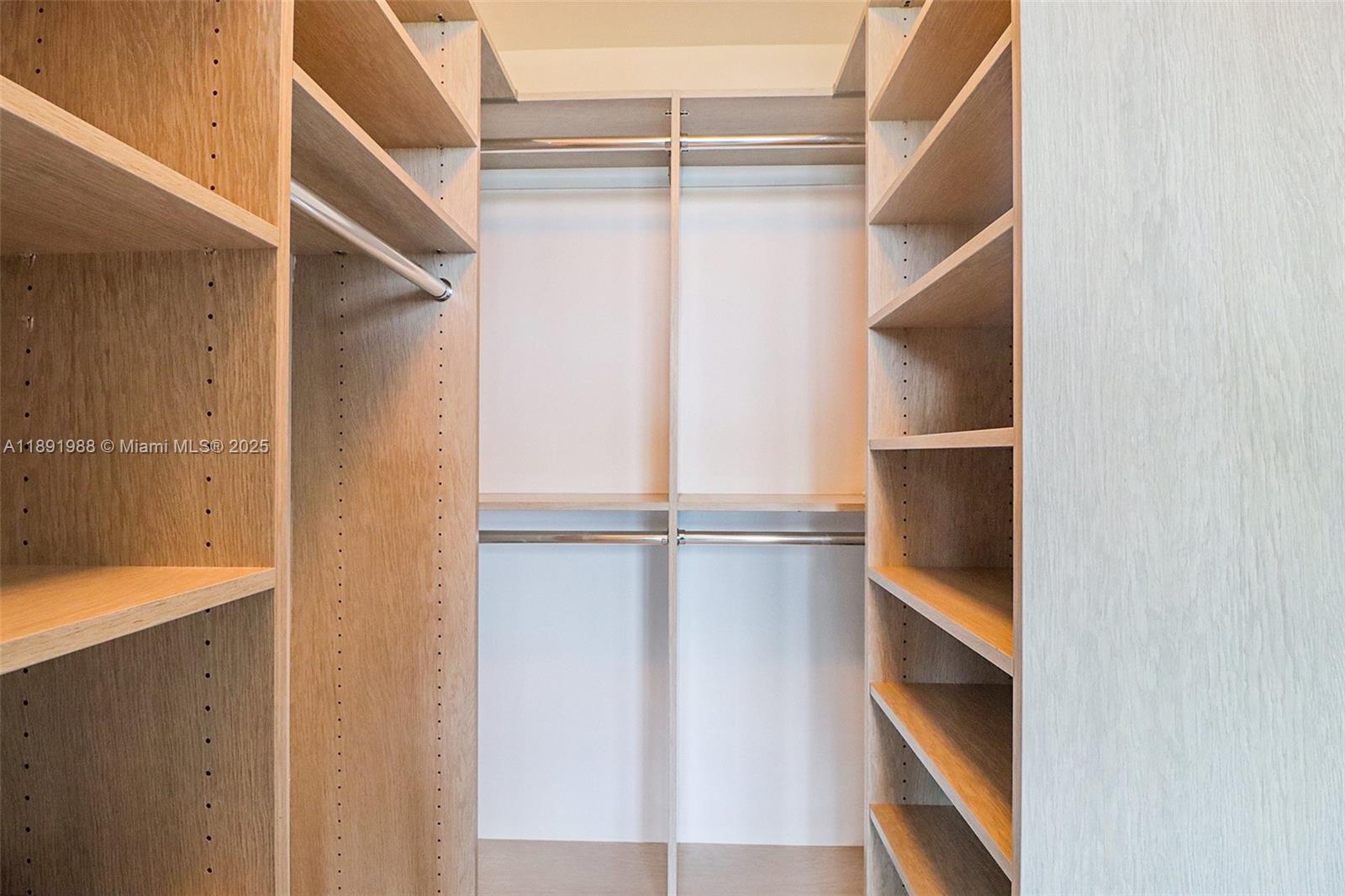 image Two Midtown Miami Condo11